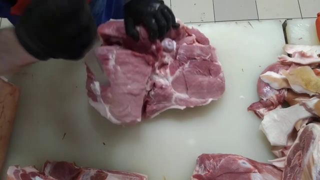 Ножи из 95х18 от Альберта по свинине. смотреть онлайн