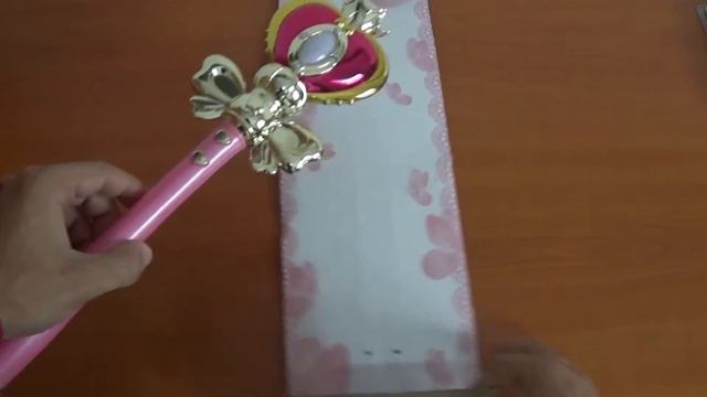 My Sailor Moon S & Crystal Season III Spiral Heart Moon Rod BOOTLEG Proplica Unboxing (Taobao Focus смотреть онлайн