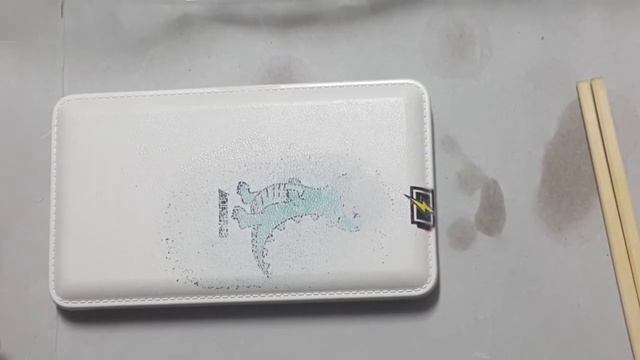 아크릴 플라스틱 보조배터리 UV인쇄,글씨 박리.010-6376-0752 смотреть онлайн