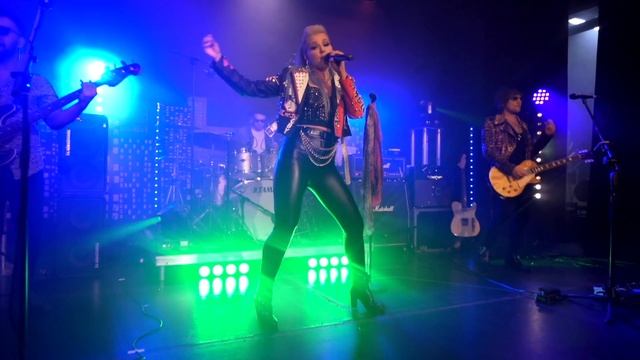 COYOTE P.A.R.T.Y. SHOW смотреть онлайн