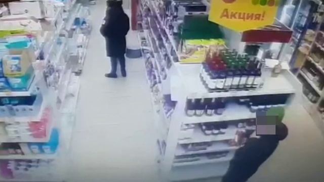 Кража из магазина в Тверской области смотреть онлайн