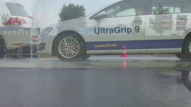 GOODYEAR Ultra Grip 9 смотреть онлайн