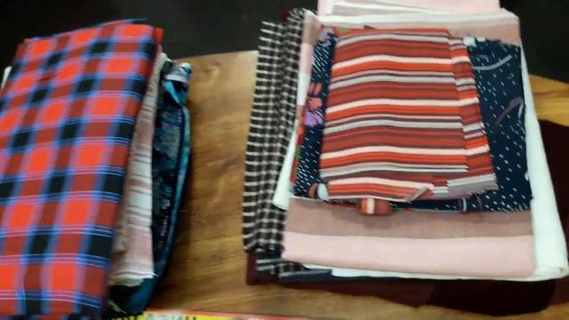 Отрезы-ткани-пошив-барахолка-распродажа-луганск-магазин-барахолки-третий-километр-Ленина-130 смотреть онлайн