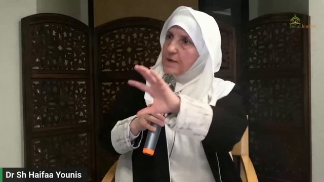 Should I pray taraweeh at the masjid or stay home? смотреть онлайн