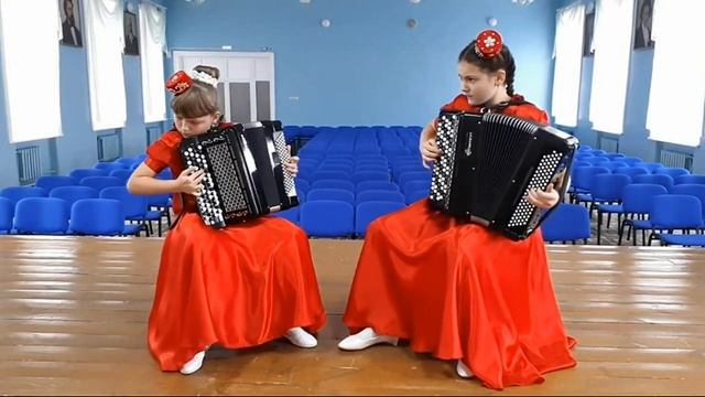 "КАДРИЛЬ" (C.Гapдeйчик) Дуэт "Башкирские звёздочки" Анастасия Попова и Элина Хабирова