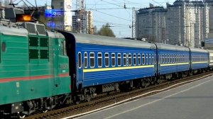 ВЛ80С-475 с поездом сообщением Одесса - Харьков