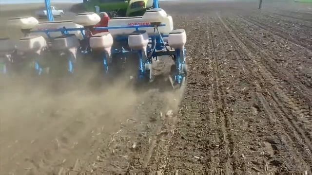 CHCNAV NX510 SE CLAAS ARION 430 MONOSEM смотреть онлайн