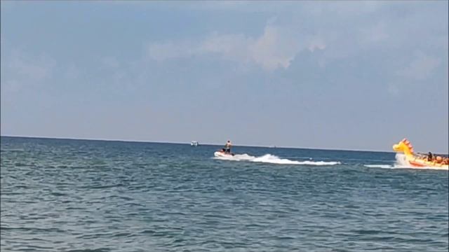 Отдых осенью на Бугазской косе. Погода в бархатный сезон супер смотреть онлайн