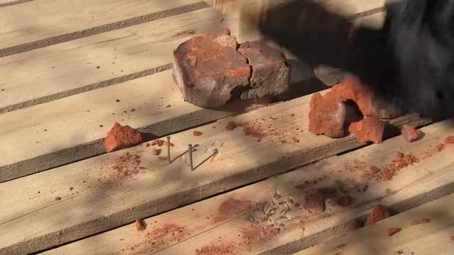 Краштест Китай фонаря забивание гвоздей смотреть онлайн