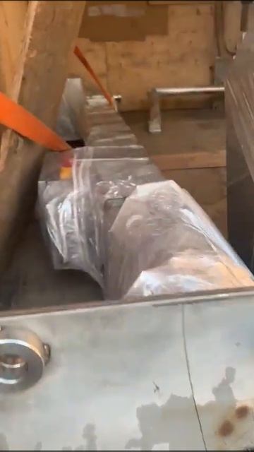 Подъёмник пищевой – 2000 мм, в машине смотреть онлайн