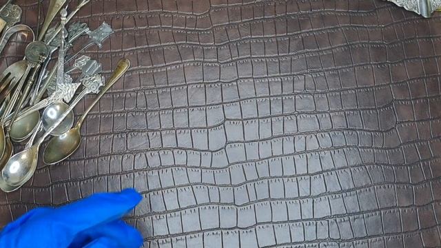 Столько много серебра в поисках дорогих ништяков мне попалось впервые. #серебро #винтаж #антиквариа смотреть онлайн