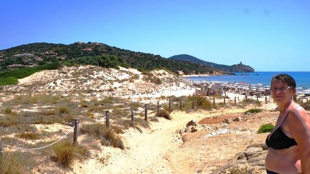 Sardegna - 4 Area sosta camper Baia Chia смотреть онлайн