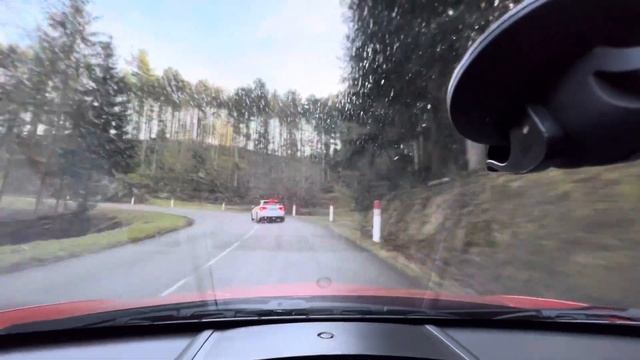 Megane 2 rs vs Audi rs3 смотреть онлайн