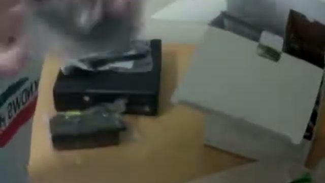 Xbox 360 Slim Unboxing! смотреть онлайн