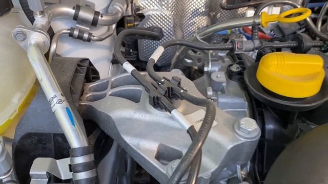 CLIO 1.0 MOTOR ALINMAZ. 3 SİLİNDİR VİBRASYON. смотреть онлайн
