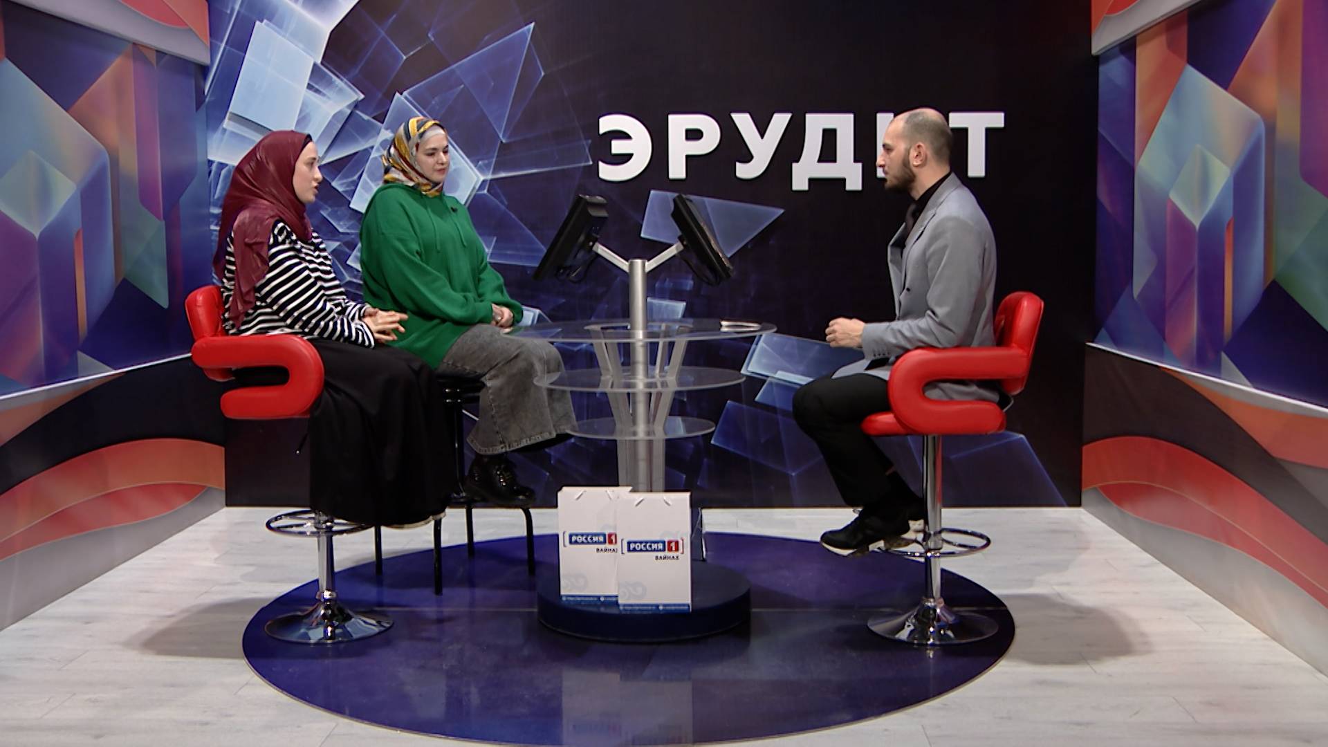 Эрудит - (З. Абулаева, А. Чакаева) Р. Абуев смотреть онлайн