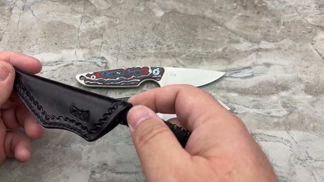 A pocket fixed blade with a slick surprise - and you can have one for free смотреть онлайн