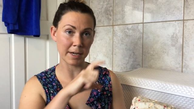 Reusable Nappies with Chloe Hudson смотреть онлайн