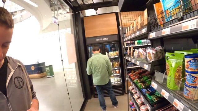 АМАЗОН ГОУ - магазин будущего! Магазин без касс! (Amazon Go) смотреть онлайн