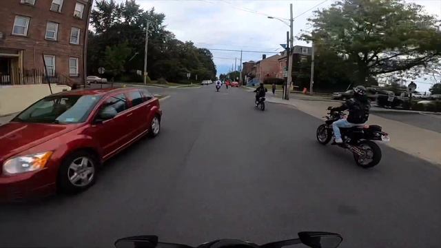 APRILIA X KTM 690 X DRZ 400 X HONDA X YAMAHA back roads then we head to the city of Newburgh смотреть онлайн