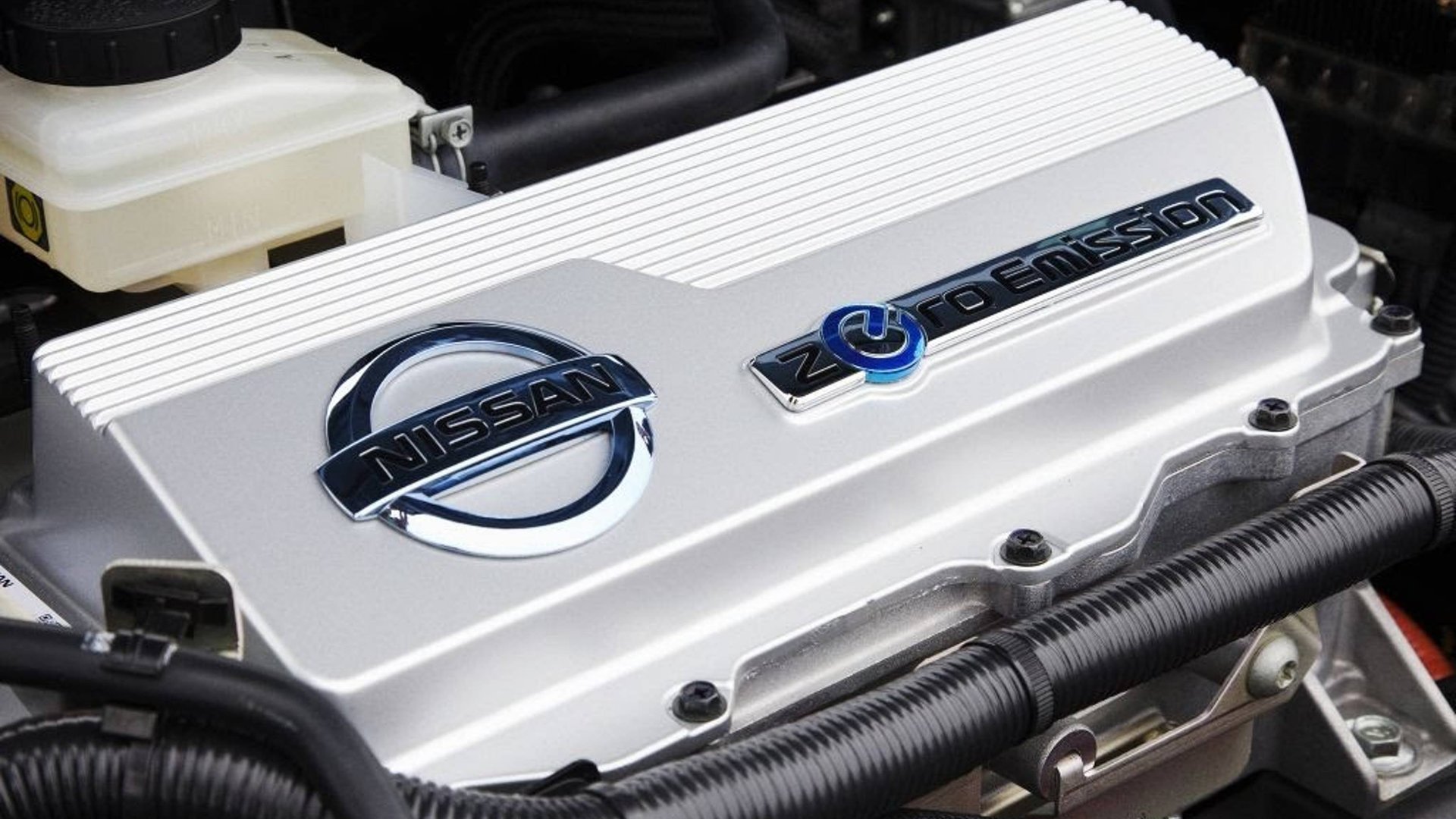 Система электромобиля на базе компонентов ниссан-лиф.
Nissan-Leaf .MOTOR EM-61