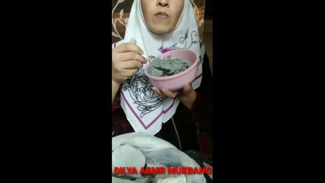 УЗБЕКСКАЯ ОЧЕНЬ ВКУСНЫЙ ХАЛВА.ASMR MUKBANG. смотреть онлайн