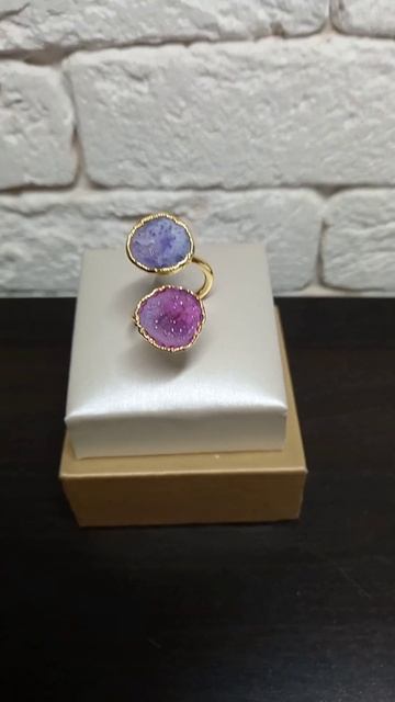 Кольцо кварц. #украшения #бижутерия #стильныеукрашения #кольцо #кварц#натуральный_камень #мода смотреть онлайн