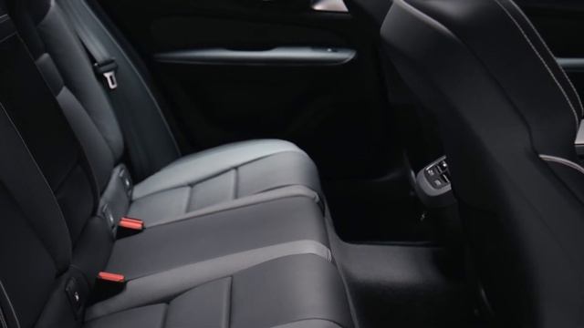 New Volvo S60 R Design interior смотреть онлайн