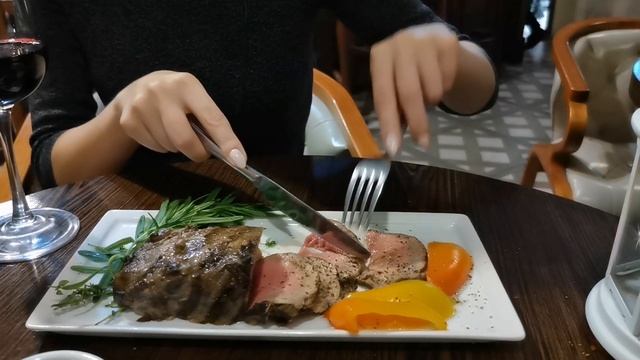 Едим мясо🍖🍗🥩 в ресторане "Паприка" 😋 смотреть онлайн