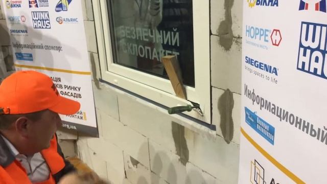 Попытка взлома окна с противовзломной фурнитурой смотреть онлайн