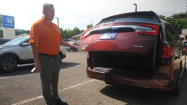 Hands-Free Power Access Tailgate | Vern Eide Honda Sioux City смотреть онлайн