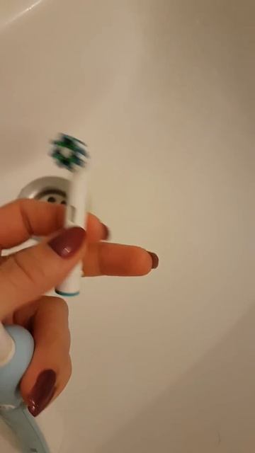 Моя помощница Oral-B Pro 500 смотреть онлайн