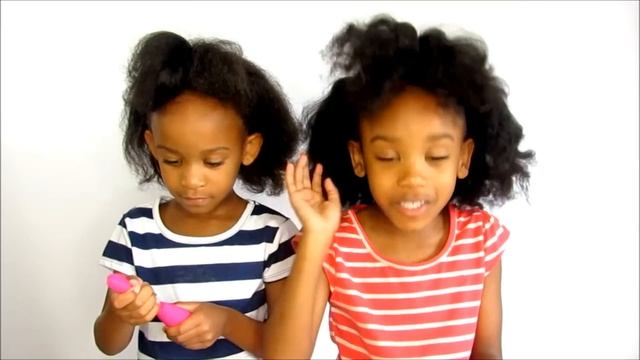 Brushing Our Teeth | FOREO ISSA mini Review смотреть онлайн