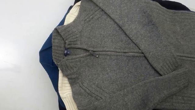 Мешок № 109099. Свитера мужские. Крем + Люкс. Австрия. Арт 3010. Вес 25,5 кг. Кол-во 42 шт смотреть онлайн