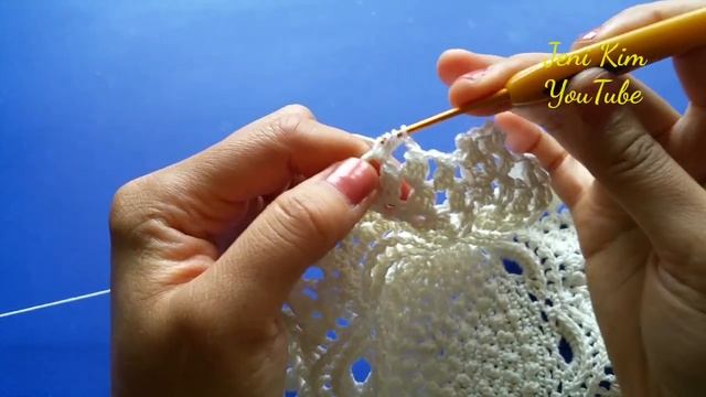 Вязаная салфетка Звездный цветок 20-22 ряды Crochet doily rounds 20-22 смотреть онлайн