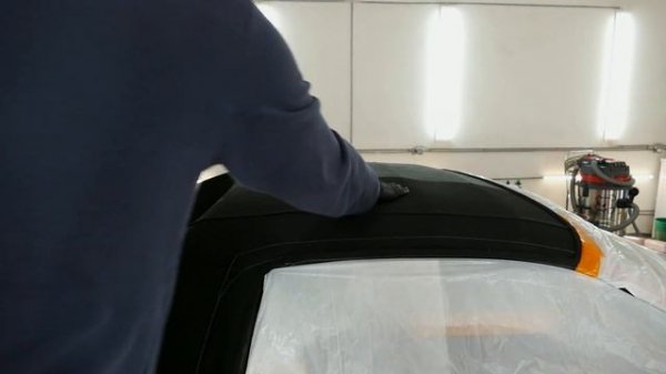 Gyeon Fabric Coat гидрофоб для тканевой крыши.