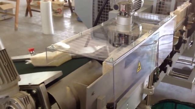 УПАКОВКА РИСА и КРУП в пакет брикет весом 1 кг с вакуумированием смотреть онлайн