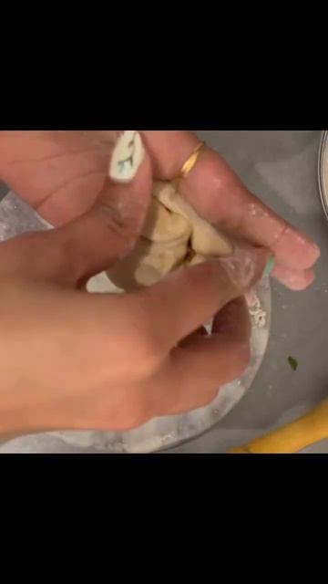 Onion paratha #simpleonionparatha #foodies #dinnertime #paratharecipe смотреть онлайн