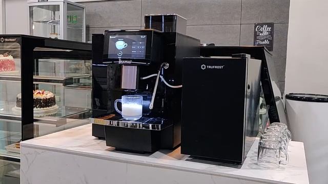 Butler Fully Automatic Coffee Machine - Italia Turbo Steam