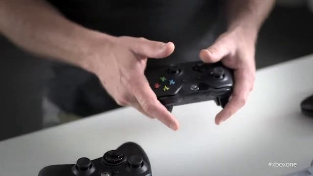 Xbox One Controller Hands on смотреть онлайн