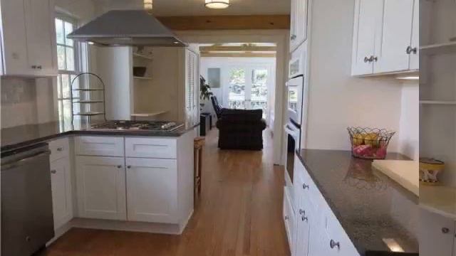 Greenwich (Cos Cob) CT Rental: 75 Valleywood Road смотреть онлайн