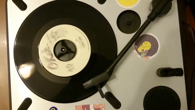 Gerald Sims – Little Echo смотреть онлайн