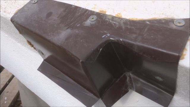 Колокольня отлив с углом