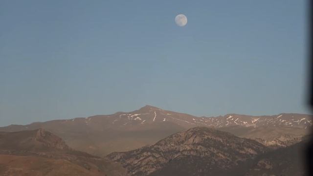 la luna sobre la sierra смотреть онлайн
