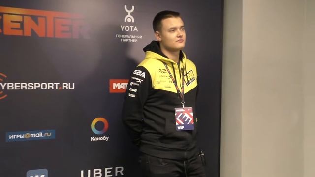 Seized из Navi отвечает на вопросы на турнире по КС:ГО | отрывок из интервью смотреть онлайн