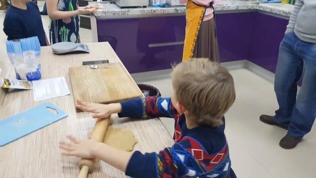 Бешамель 2.0(4) смотреть онлайн