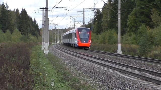 Электропоезд ЭГ2Тв-016 + ЭГ2Тв-015 "Иволга" ЦППК перегон Дорохово - Тучково смотреть онлайн