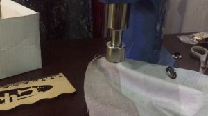 Как установить кнопку Альфа с помощью ручного пресса