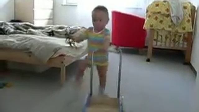 Ikea vozíček смотреть онлайн