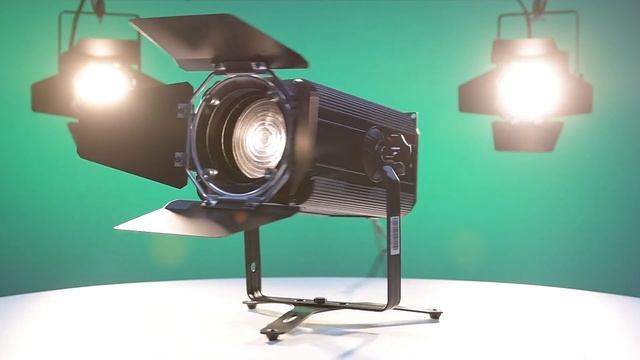 Varytec LED Theater Spot 100 3000K: blinded by the light смотреть онлайн